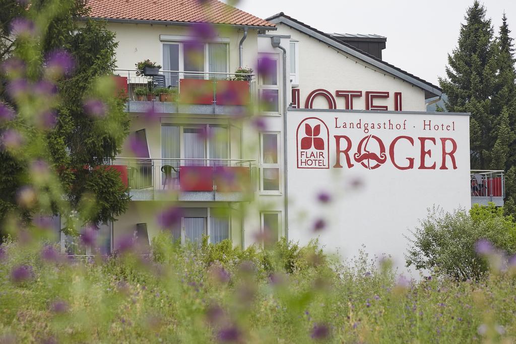 Flair Hotel Landgasthof Roger Löwenstein Exterior foto
